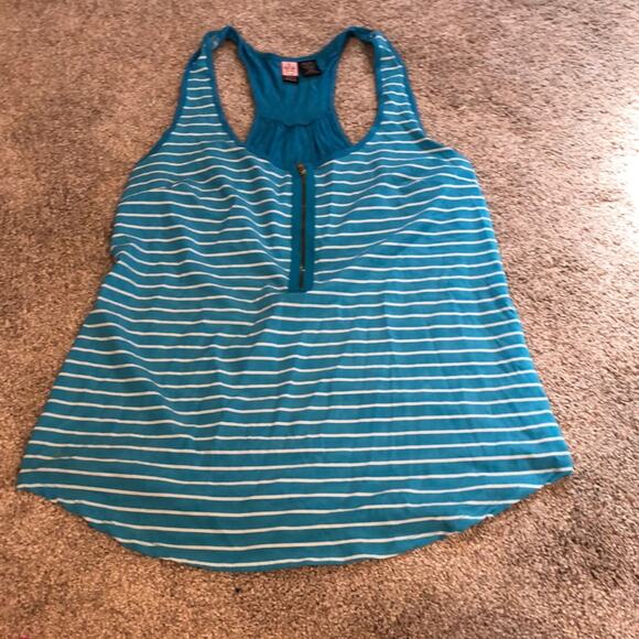 NWOT Love On A Hanger striped w/zipper tank top Size L - RARE‎ - - Picture 1 of 5